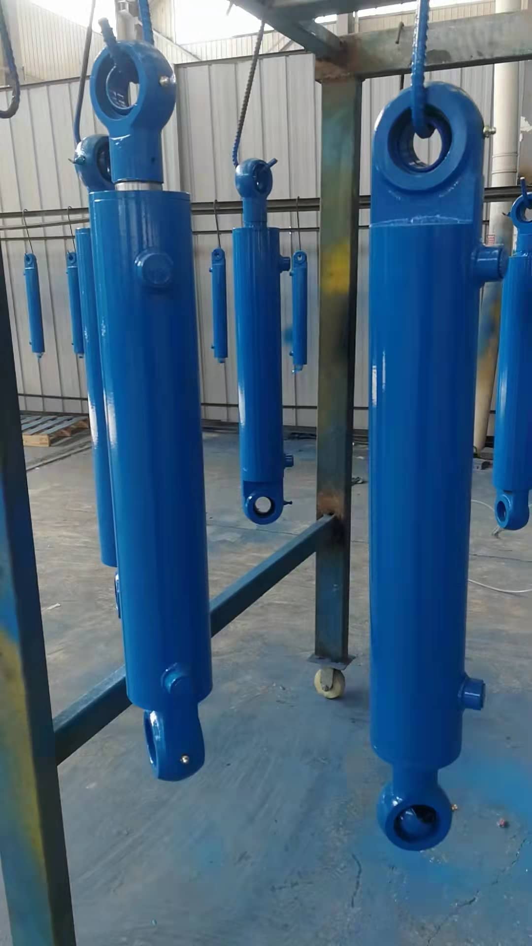 液壓油缸的組成部件有哪些？液壓缸結(jié)構(gòu)有什么特點(diǎn)？(圖1)